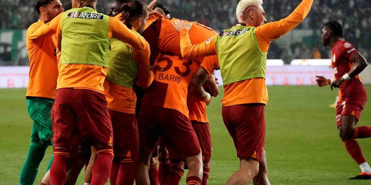 Galatasaray 24. Kez Şampiyon