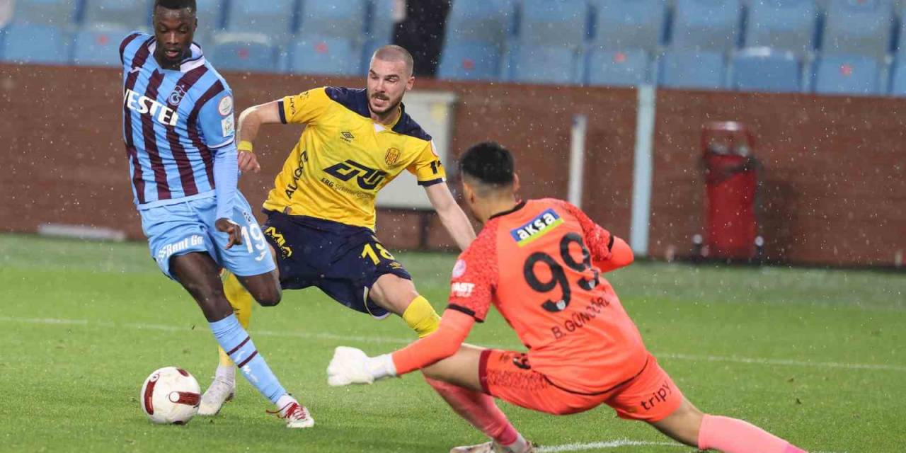 Trendyol Süper Lig: Trabzonspor: 4 - Mke Ankaragücü: 2 (Maç Sonucu)