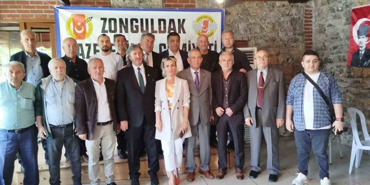 Akbıyık, Güven Tazeledi