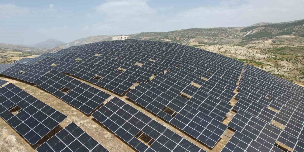 Adıyaman Güneşini Enerjiye Çeviriyor