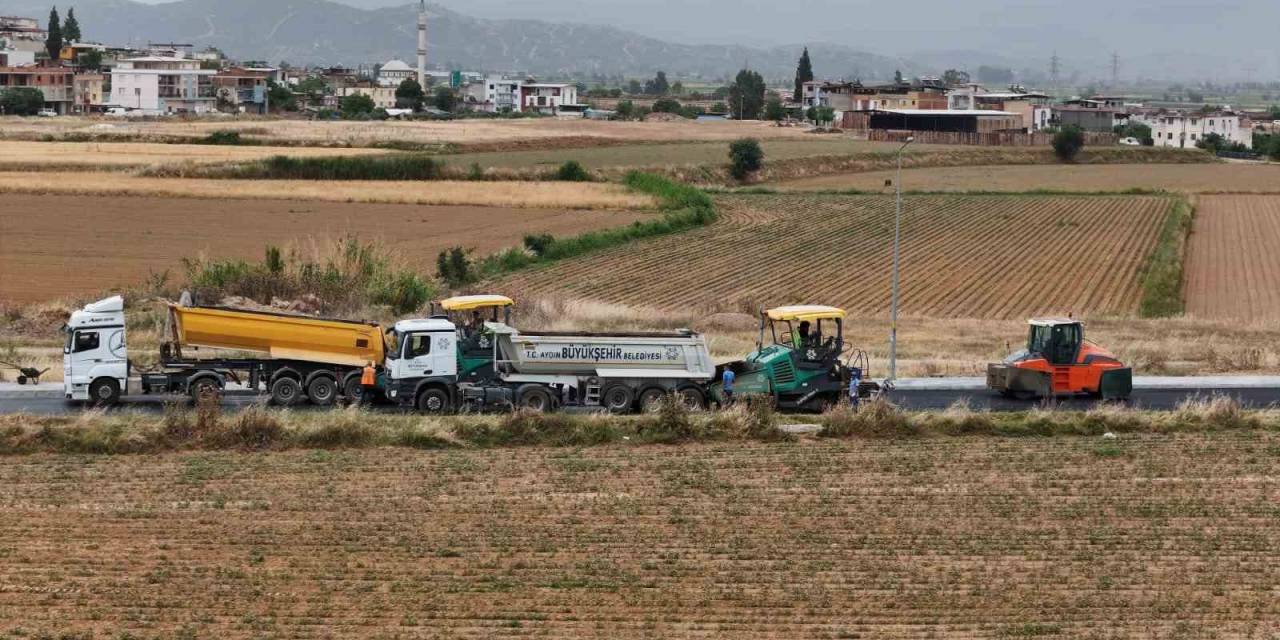 Aydın Büyükşehir Belediyesi Yol Yapım Çalışmalarına Devam Ediyor