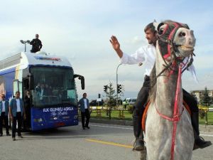 Başbakan Davutoğlu Erzurum’da