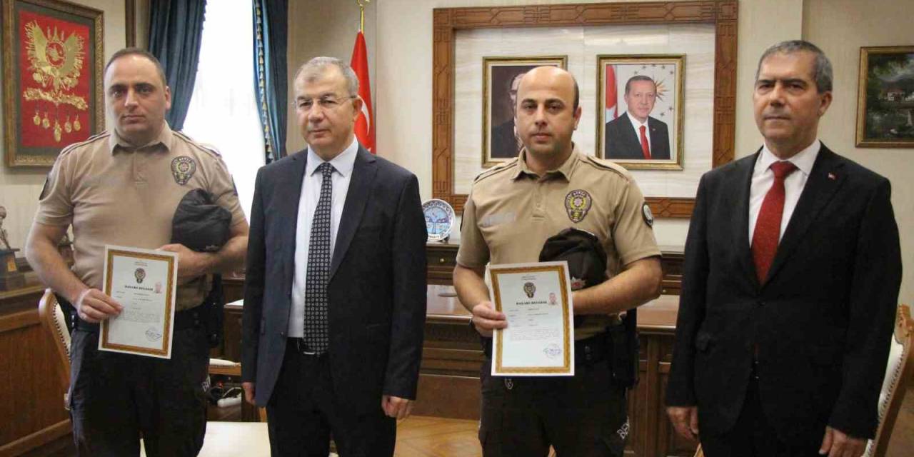 Tarihi Eser Kaçakçılığını Engelleyen Bekçilere Başarı Belgesi