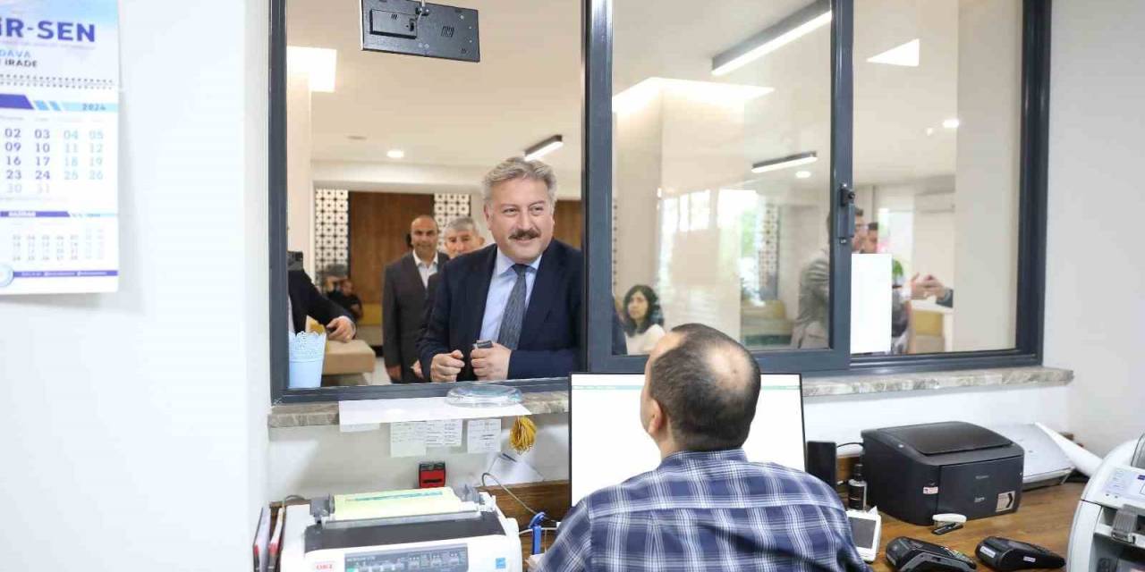 Başkan Palancıoğlu, Emlak Ve Çevre Temizlik Vergisi’ni Ödedi