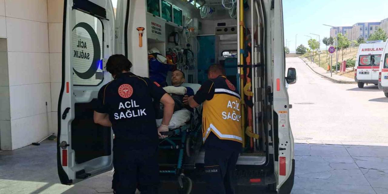 Karaman’da Bir İşçinin Çikolata Makinesine Kaptırdığı Eli Parçalandı