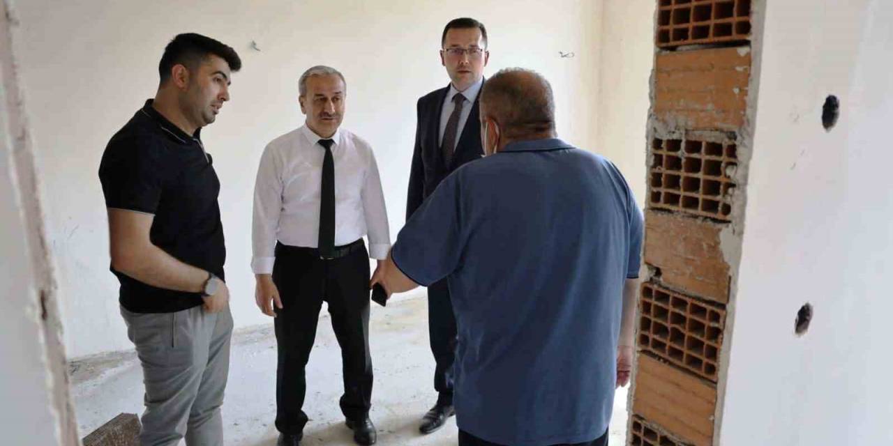 Akbaş Safranbolu’da Okul İnşaatlarını İnceledi