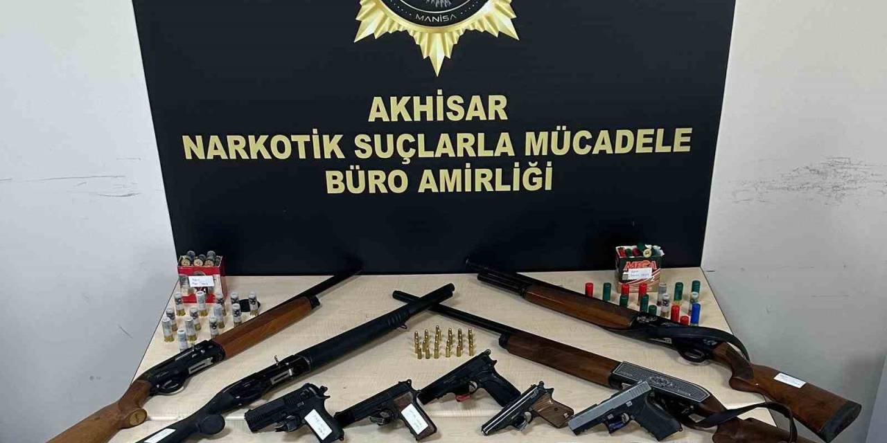 Manisa Emniyetinden Uyuşturucu Operasyonu: 11 Gözaltı