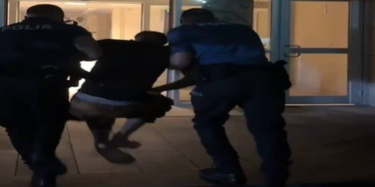 49 Yıl Hapis Cezasıyla Aranan Firari, Motosiklet Çalarken Yakalandı