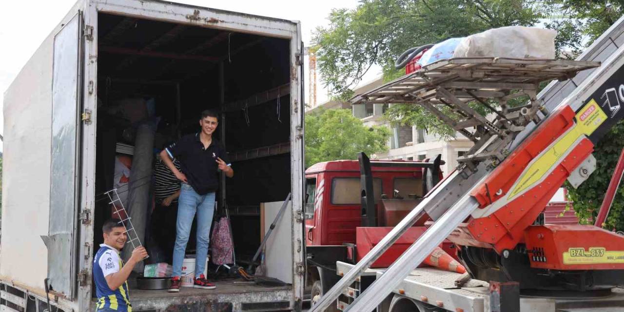 Rezerv Alandaki Konut Ve İş Yerleri Taşınıyor