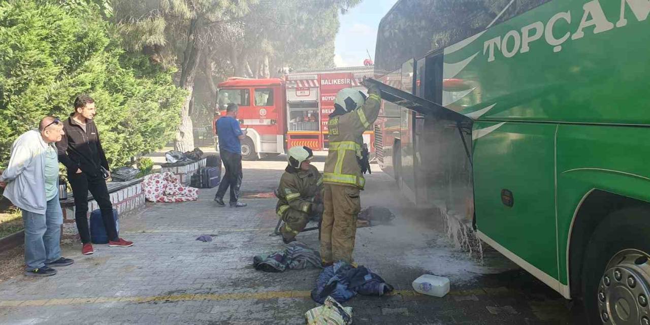 Yolcu Otobüsünde Yangın Paniği