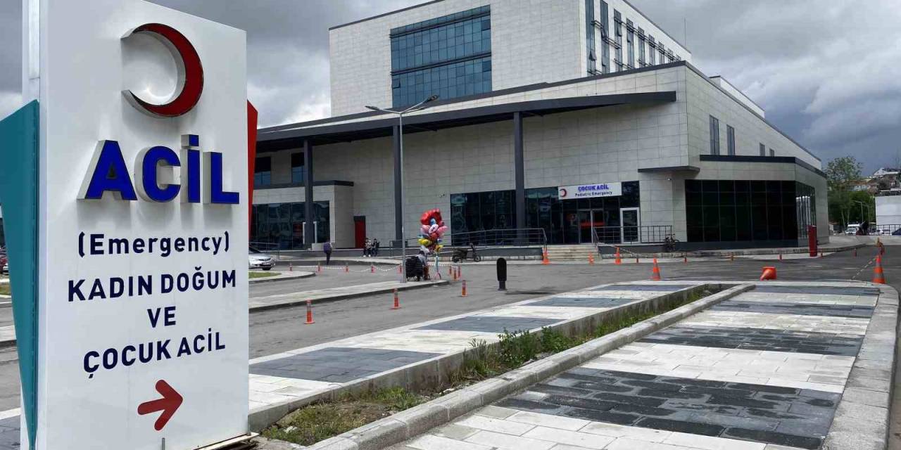 Elektrik Akımına Kapılan 6 Yaşındaki Çocuk Düşerek Kafasını Zemine Çarptı