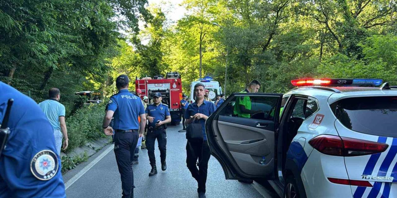 Sarıyer’de Virajı Alamayan Araç Kaza Yaptı: Muhtar Öldü