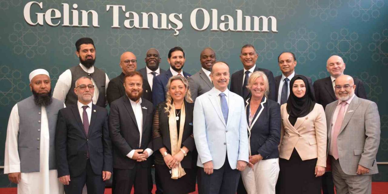 Yunus Emre Enstitüsü İngiltere Parlamentosu Üyelerini Ağırlayacak