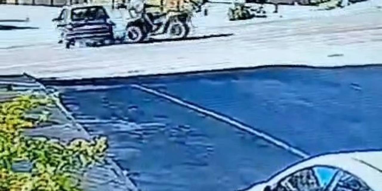 Otomobille Çarpışan Ehliyetsiz Atv Sürücüsü Hafif Şekilde Yaralandı