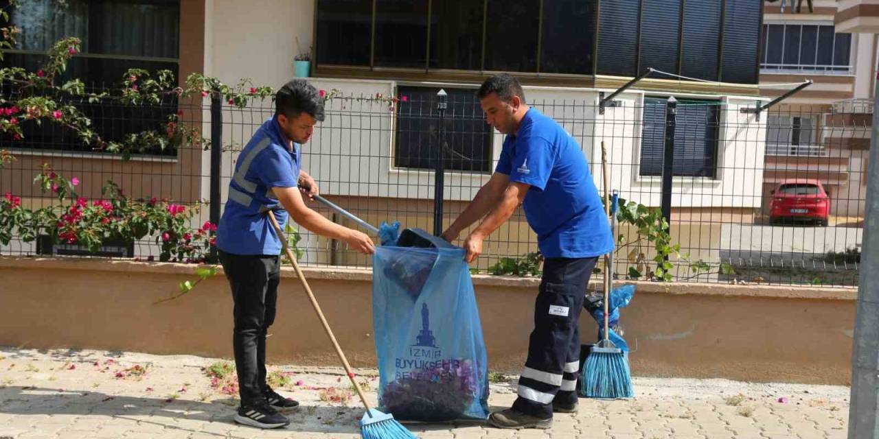 Selçuk İle Büyükşehir El Ele Verdi Sokaklar Pırıl Pırıl Oldu