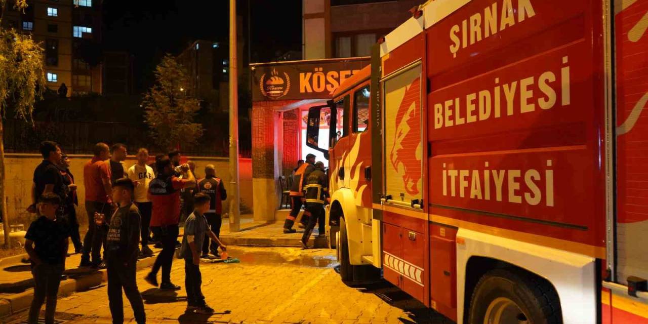 Şırnak’ta Pastanede Korkutan Yangın