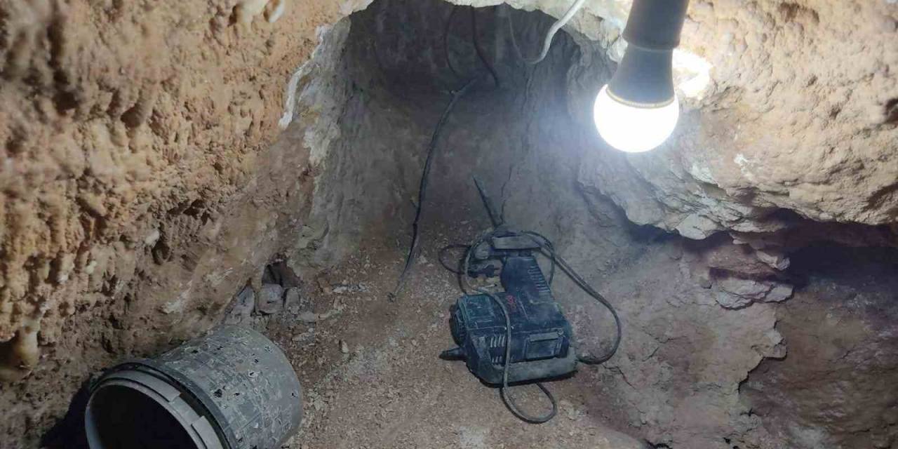 Define İçin Metrelerce Kazı Yapan 4 Şüpheli Yakalandı