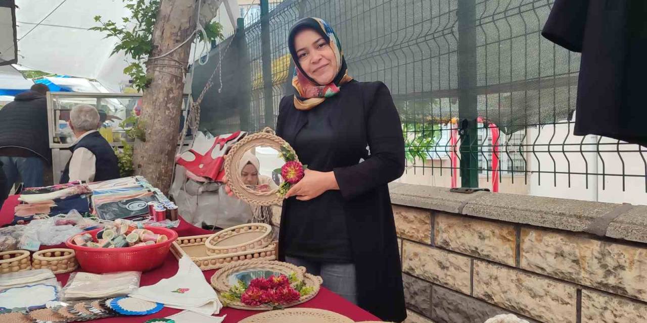 Evde Yaptığı Ürünler Geçim Kaynağı Oldu