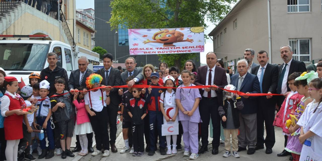 Sinop’ta “Ben Büyüyünce” Adlı Meslek Tanıtım Şenliği