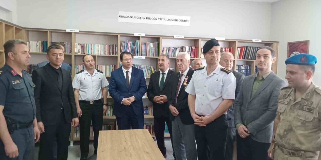 Şehit Uğur Bora’nın Adı Kütüphanede Yaşatılacak