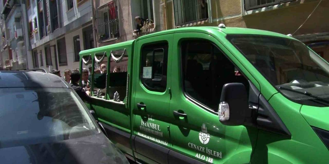 Bayrampaşa’da Polis Memuru Evinde Ölü Bulundu