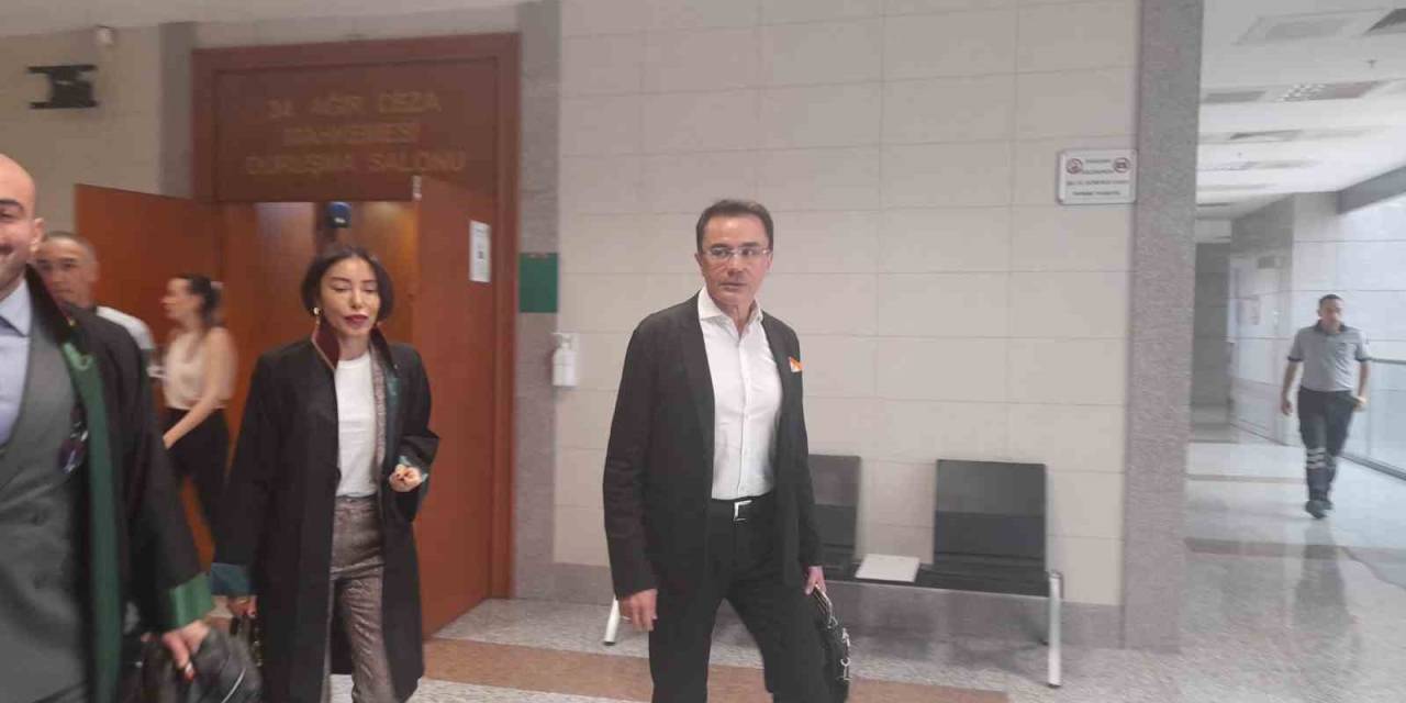 Dr. Ender Saraç’ın Oğluna ‘Cinsel İstismar’ Suçundan Yargılandığı Davada Oğlu İlk Kez Konuştu: “Babam Beni İstismar Etmedi”