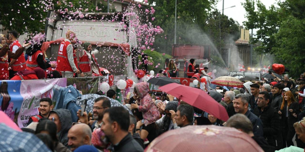 Isparta’da Uluslararası Gül Festivali Coşkusu Başlıyor