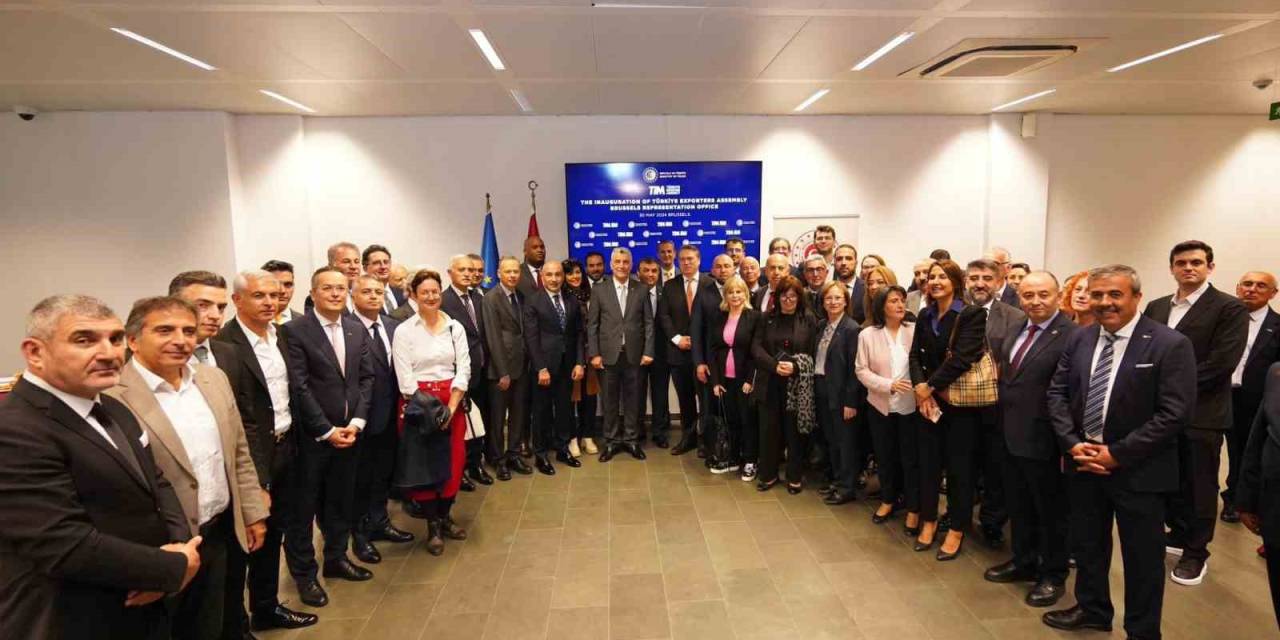 Ticaret Bakanı Bolat, Avrupalı İş Adamları İle Bir Araya Geldi