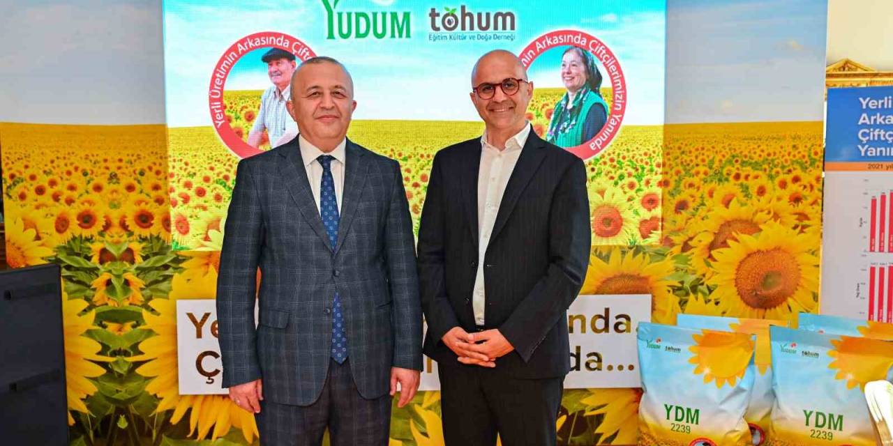 Yüzde 100 Yerli Ayçiçek Tohumu Türk Tarımına Kazandırıldı