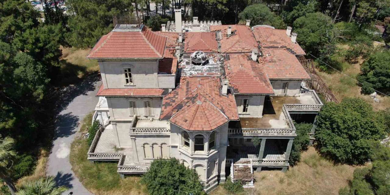 Talan Edilen Forbes Köşkü Artık 24 Saat Korunuyor