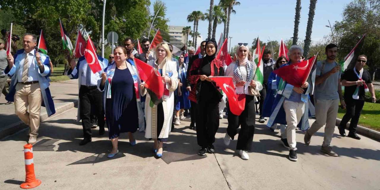 Akdeniz Üniversitesi Senatosu İsrail’i Kınadı