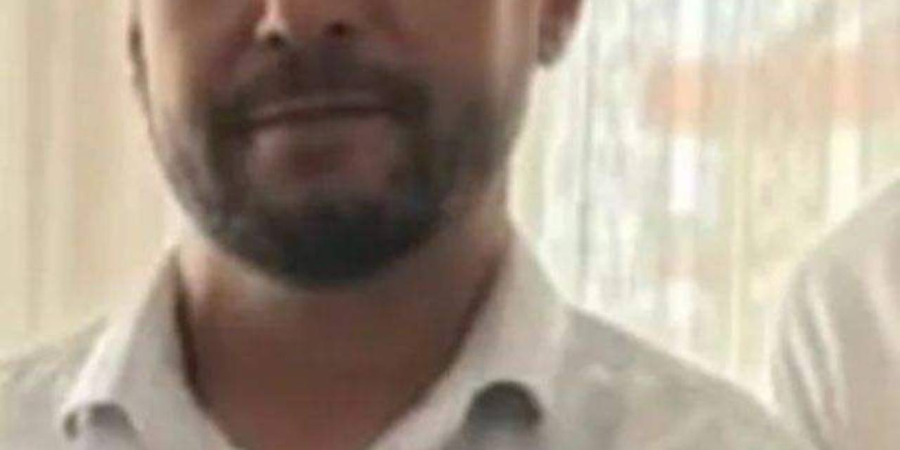 Arızalanan Motosikleti Yol Kenarına Çeken Baba Oğula Kamyonet Çarptı: 1 Ölü, 1 Yaralı