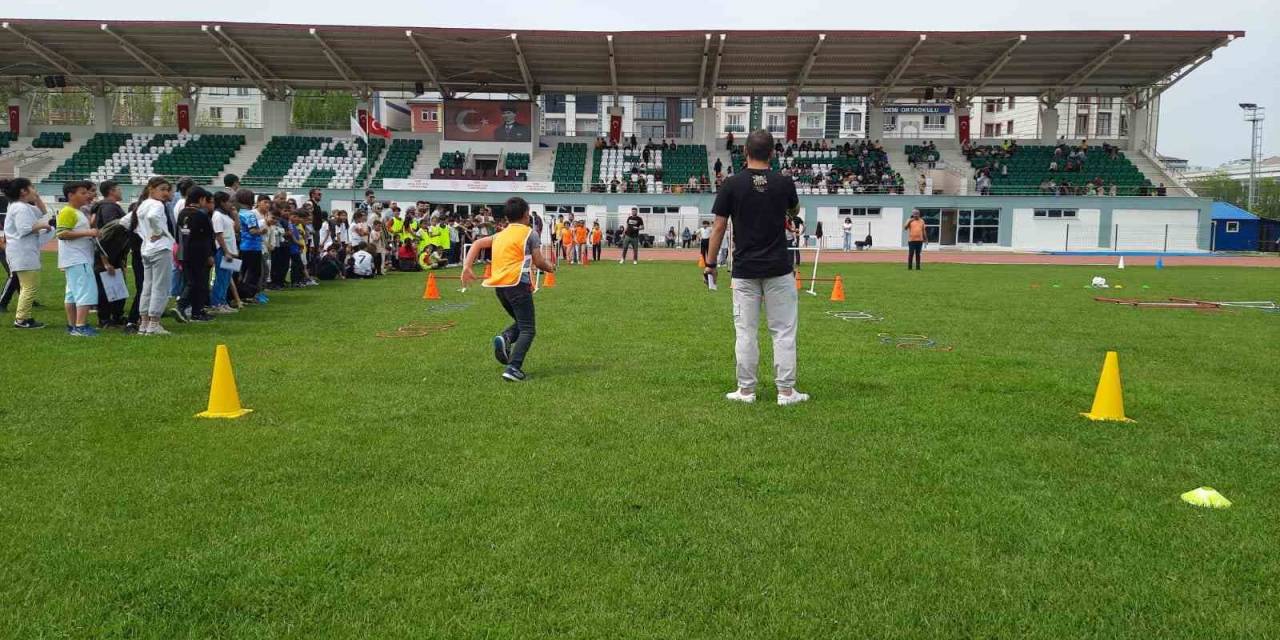 Kars’ta Fiziksel Eğitim Oyunları