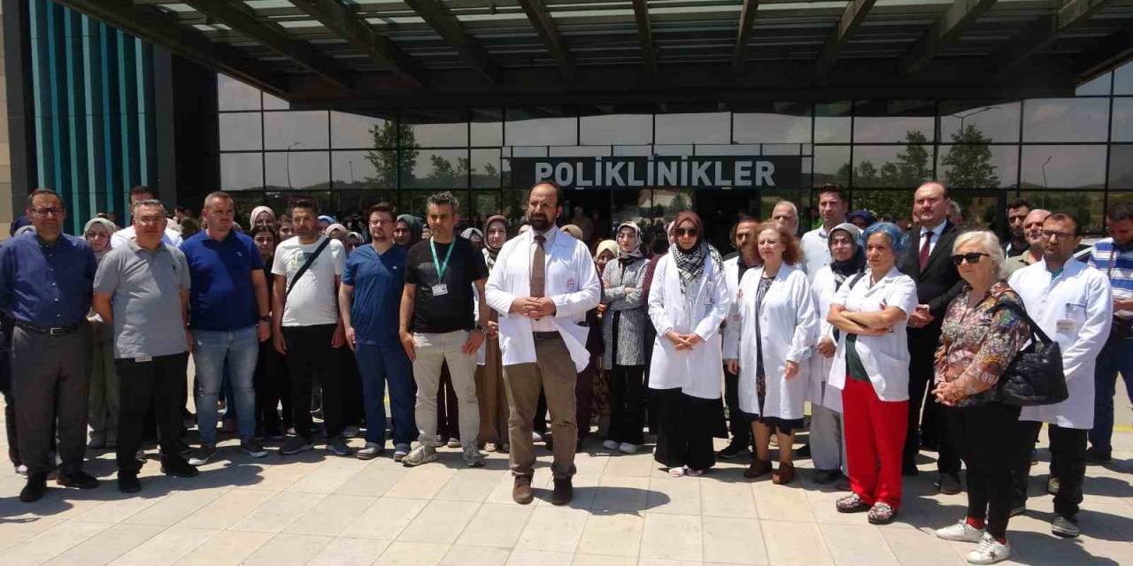 Doktorlardan İsrail’in Filistin’deki Zulmüne Tepki