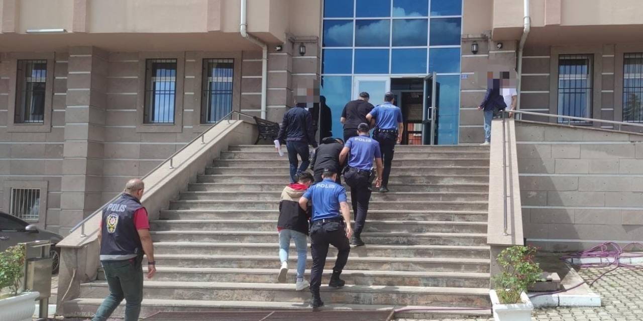 Konya’da 3 Motosiklet Hırsızı Tutuklandı