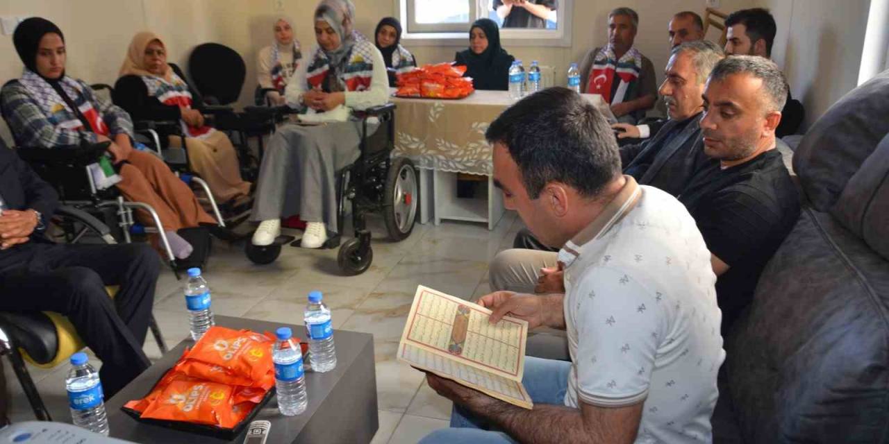 Filistin’de Hayatını Kaybedenler İçin Mevlid-i Şerif Okutuldu