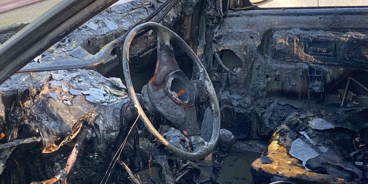 Otomobilde Yangın Paniği: Sürücü Ölümden Döndü