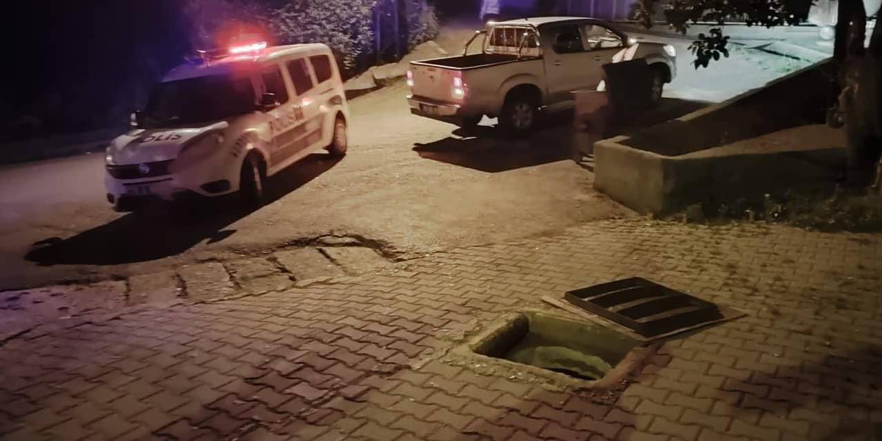 Su Vanalarını Kapatıp İlçeyi Susuz Bıraktılar