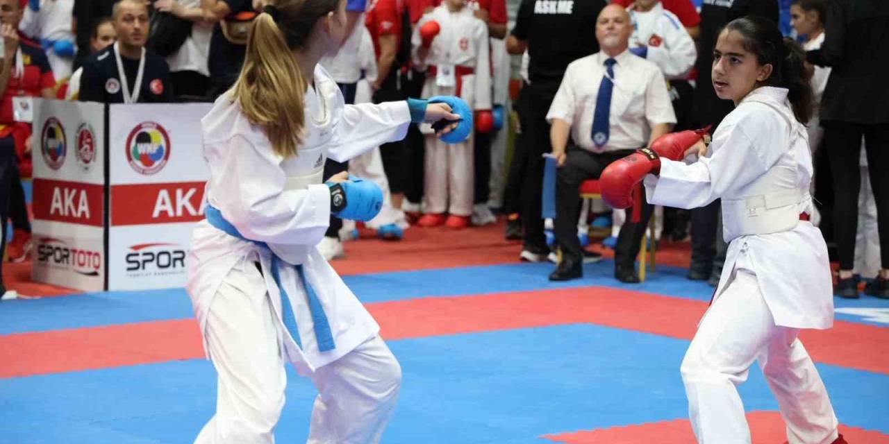 Balkan Çocuklar Karate Şampiyonası İstanbul’da Başladı