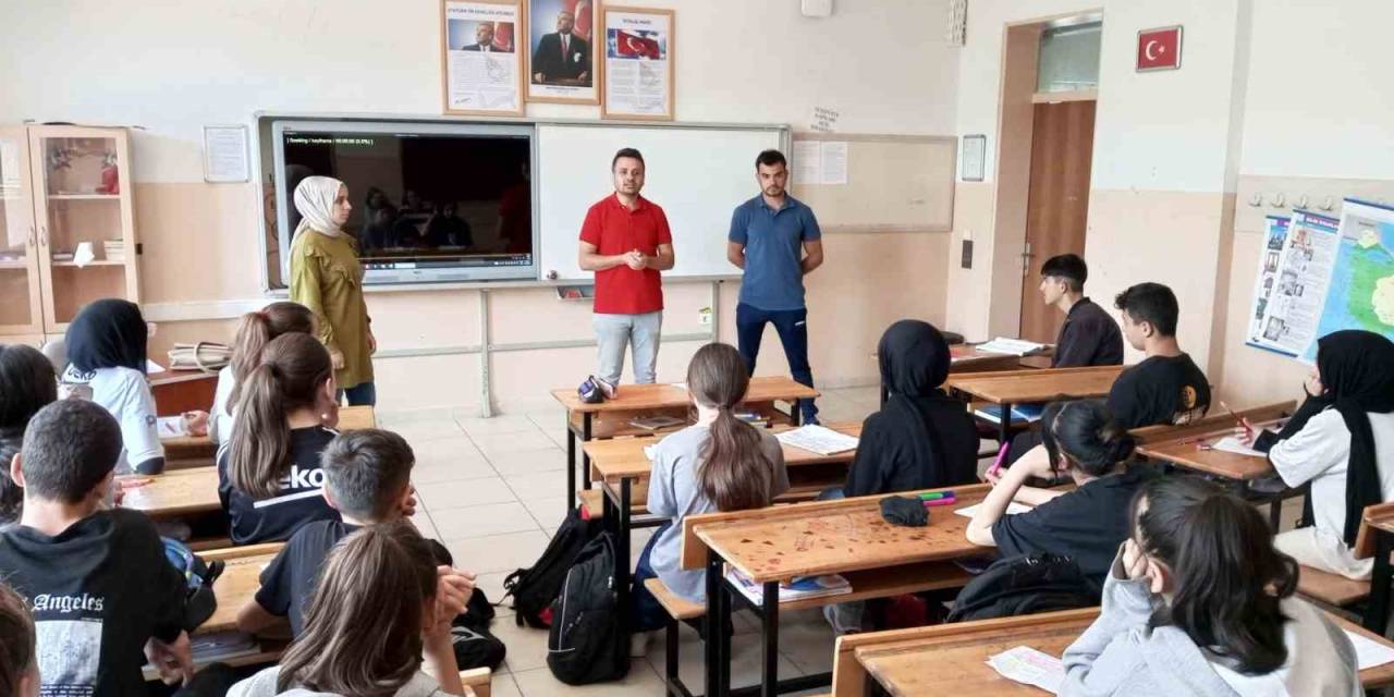 Hisarcık’ta Ortaokul Öğrencilerine Anadolu Lisesi Tanıtıldı