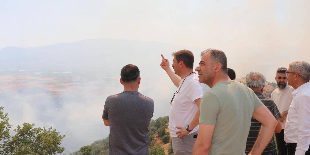 Manisa’daki Yangında 5 Bin Dönümlük Alan Küle Döndü