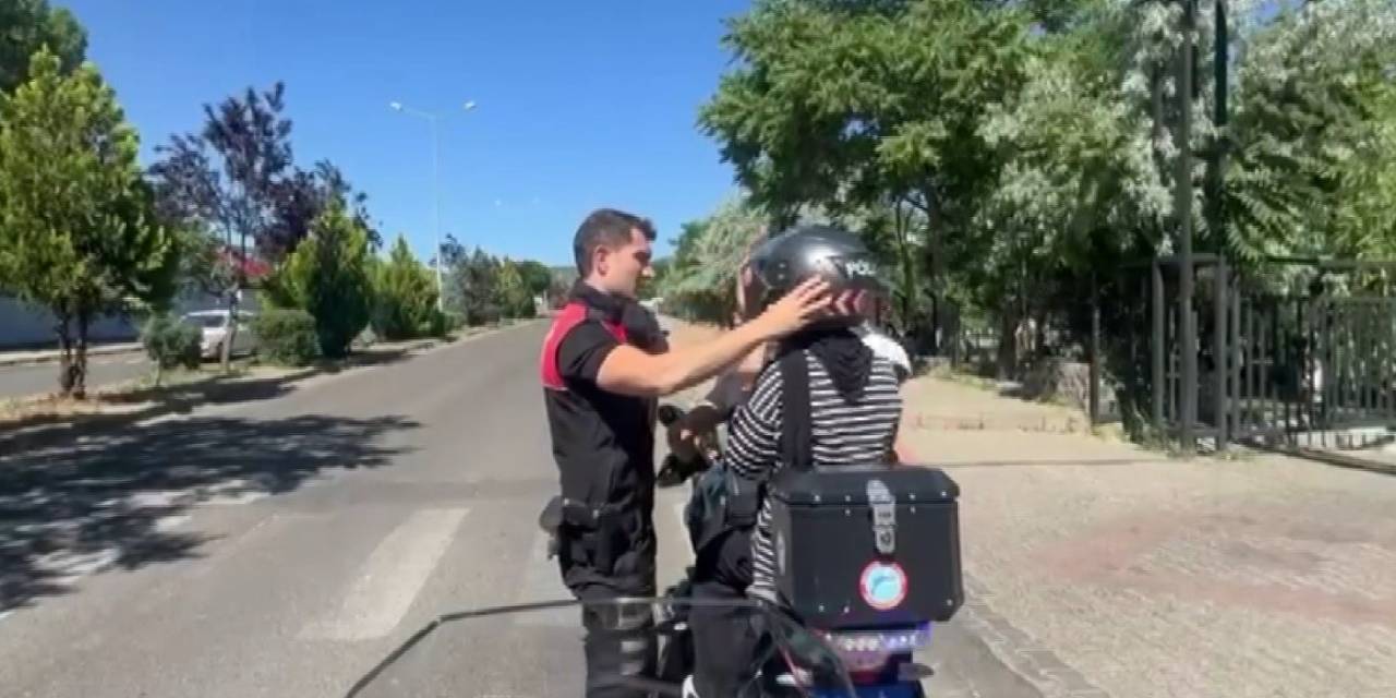 Kimliğini Unutan Öğrencinin İmdadına Yunus Polisleri Yetişti