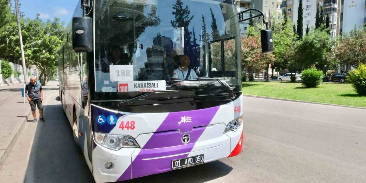 Karaisalı’da Otobüs Durağına Yazı Yazarak Zeydan Karalar’dan Yeni Otobüs İsteyen İlçe Halkının Arzusu Yerine Getirildi