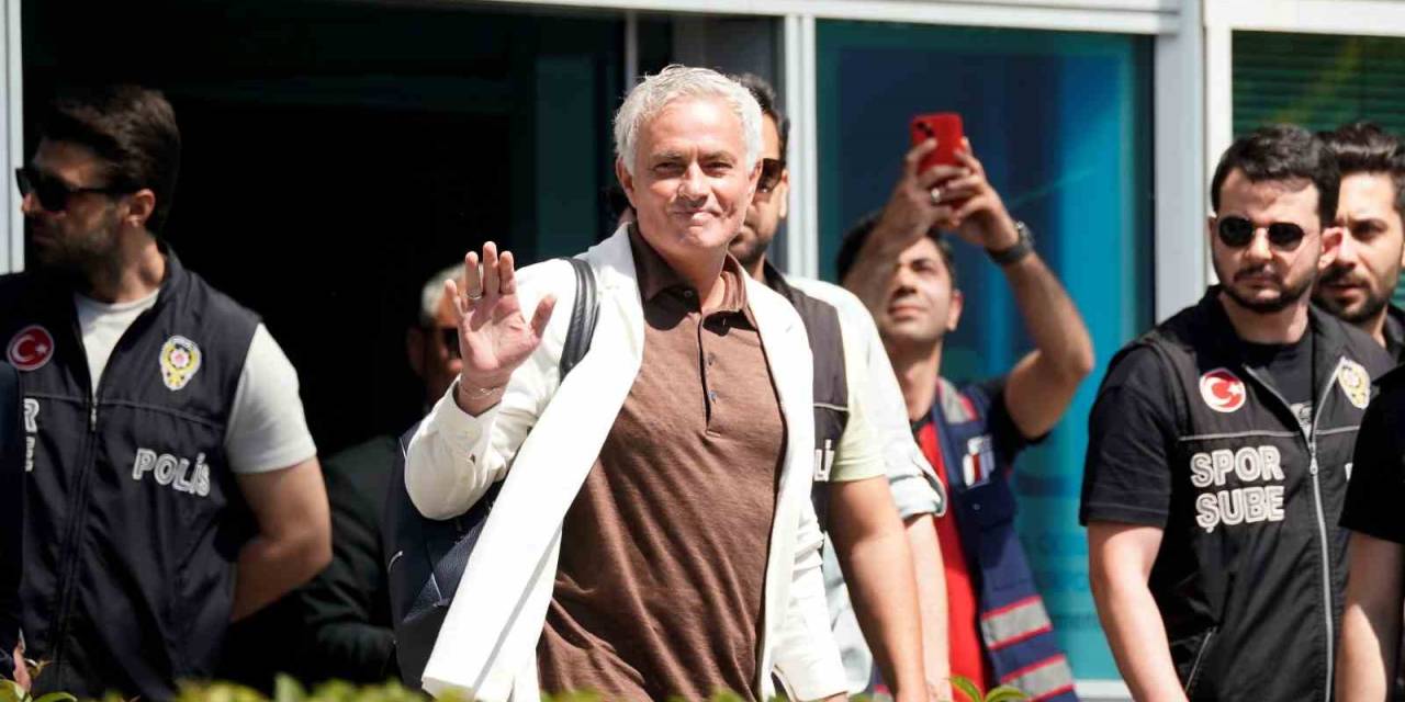 Jose Mourinho, Fenerbahçe İçin İstanbul’da