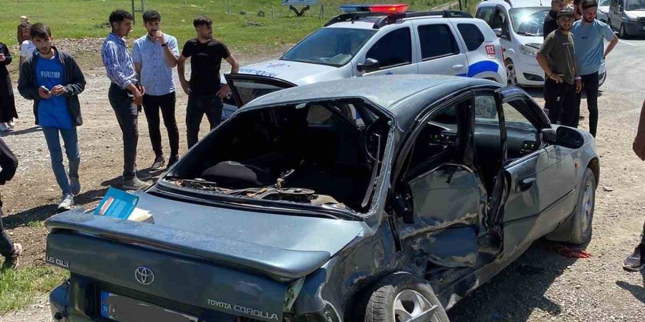 Ağrı’da Trafik Kazası: 4 Yaralı