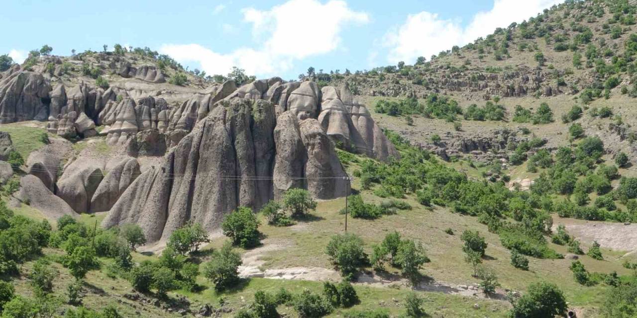 Arguvan Muhteşem Doğasıyla Hayran Bırakıyor