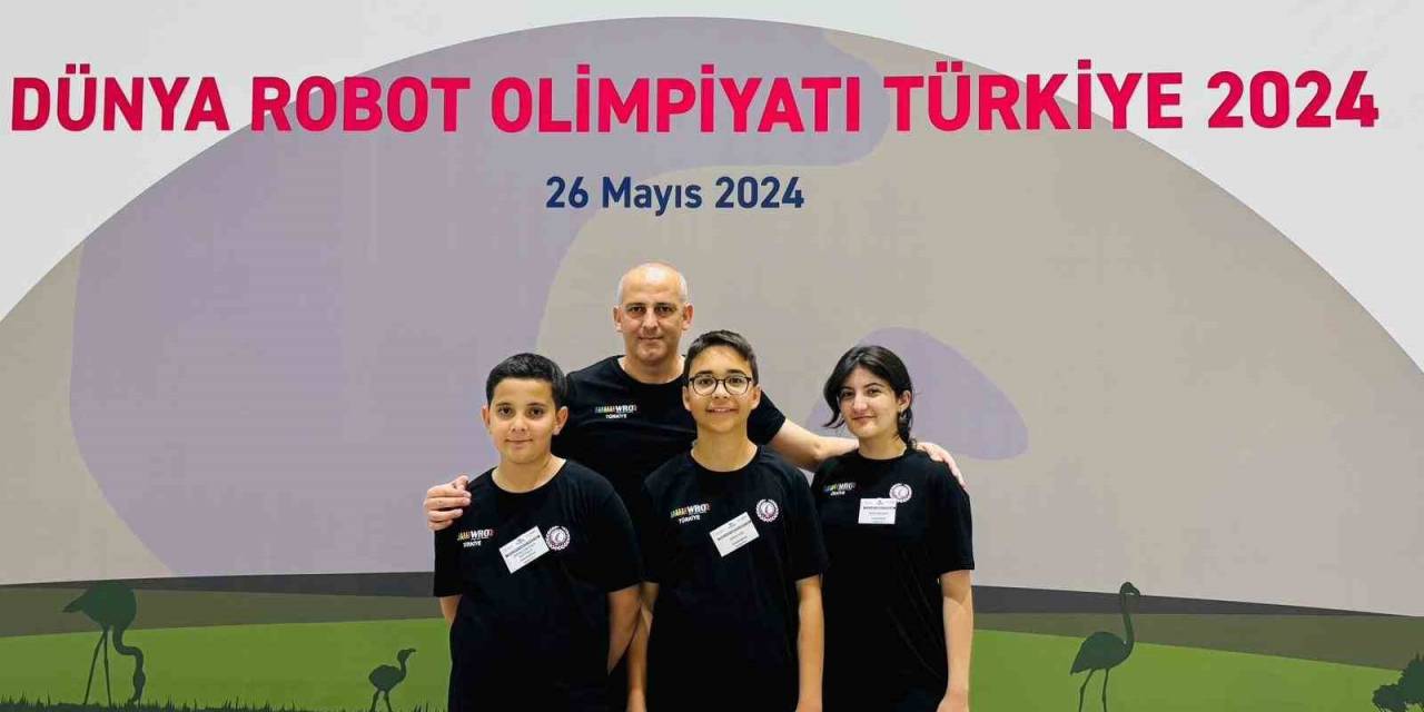 Kocatepe Ortaokulu Dünya Robot Olimpiyatında Büyük Başarıya İmza Attı