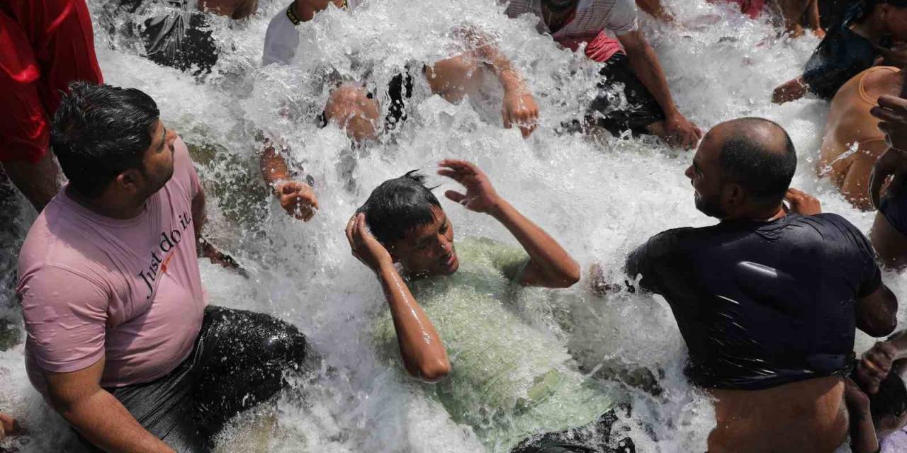 Hindistan’da Aşırı Sıcaklarda Can Kaybı 53’e Yükseldi