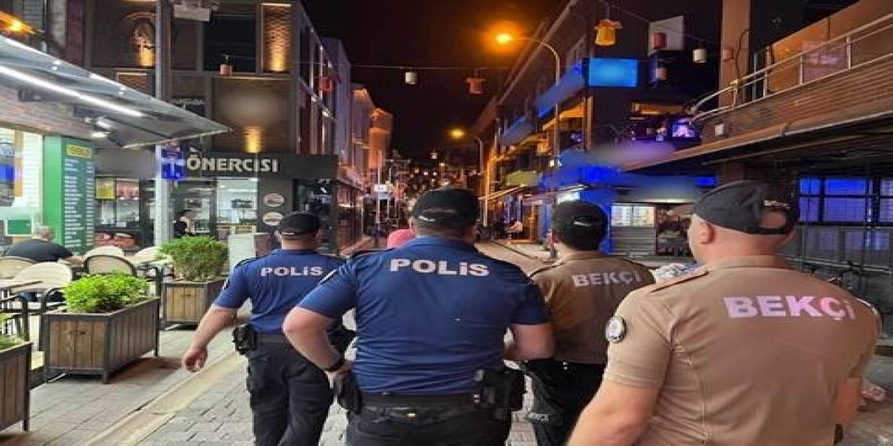 Eskişehir Polisinin Barlar Sokağı Denetimleri Sürüyor