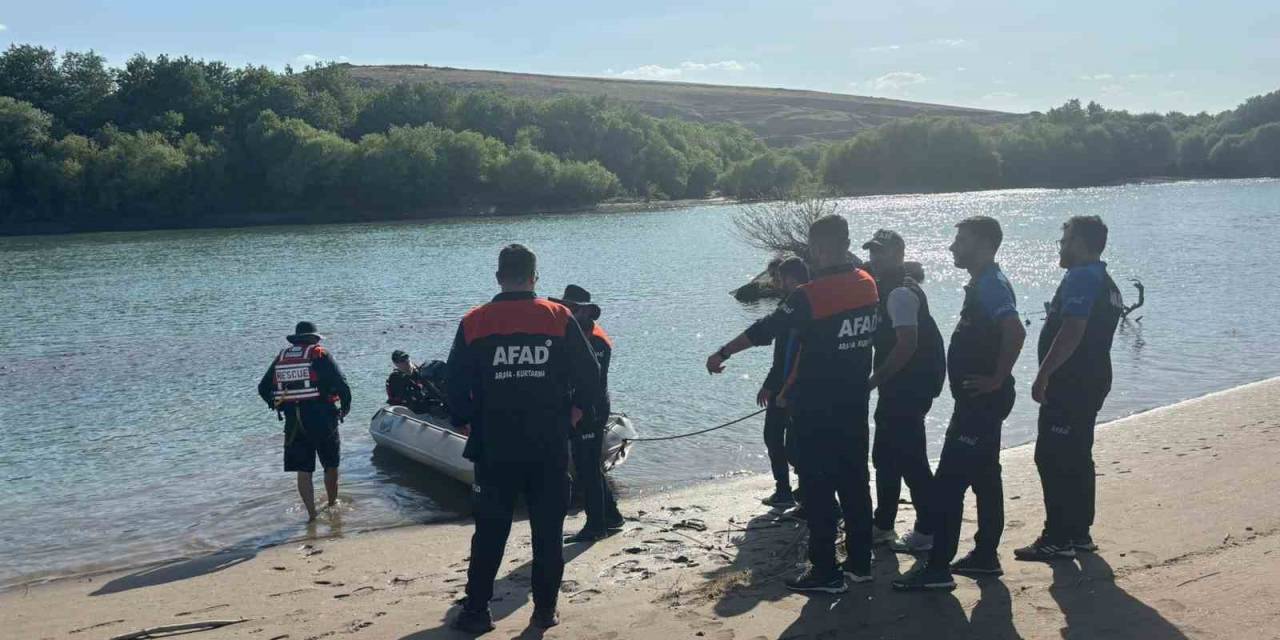 Cizre’de Kayıp Kız, Suriye Ve Irak Sınırında Aranıyor